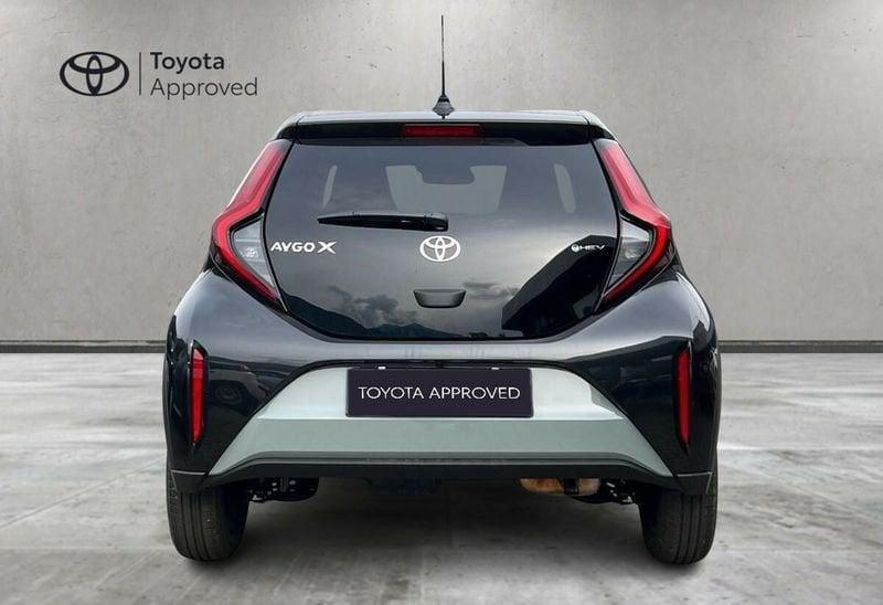 Toyota Aygo X 1.5 HYBRID 115 Icon CVT
