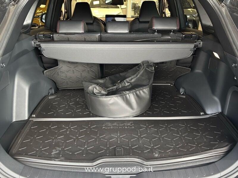 Toyota RAV4 2.5H PLUG-IN MOR DYN MY24