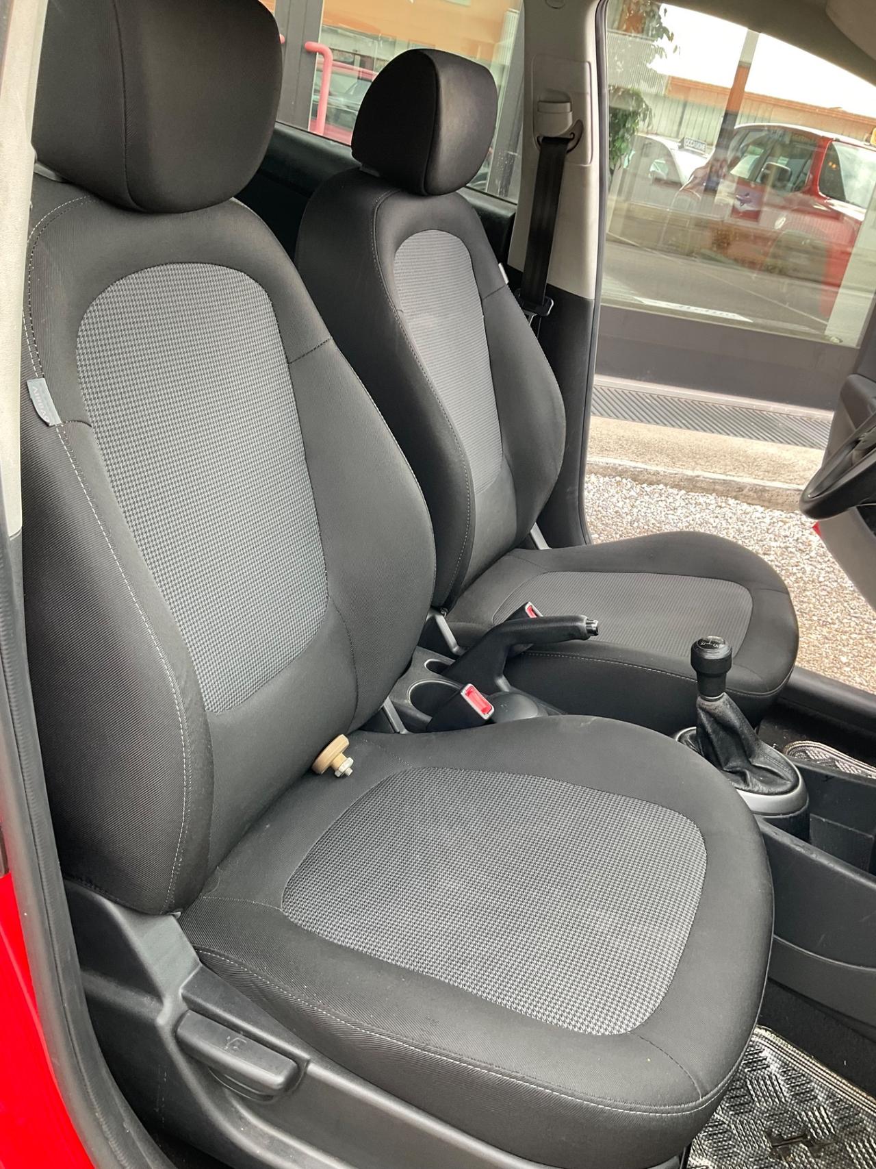 Hyundai i20 1.2 5p. Econext Sound Edition