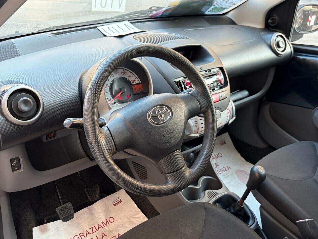 Toyota Aygo 1.0 COMPRESO PASSAGGIO&GARANZIA