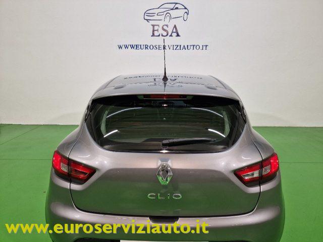 RENAULT Clio 1.2 75CV 5 porte Wave