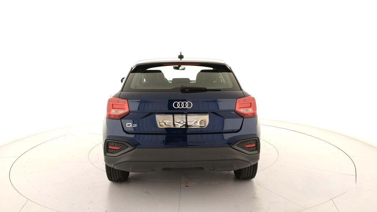 Audi Q2 30 TDI Identity Black