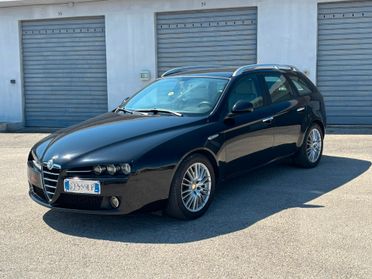 Alfa Romeo 159 1.9 JTDm Sportwagon Distinctive
