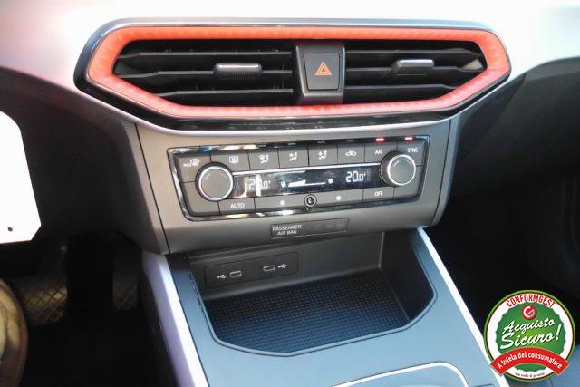 SEAT Arona 1.0 EcoTSI 110 CV DSG FR
