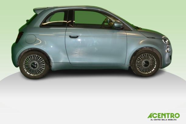FIAT new 500e Action Berlina