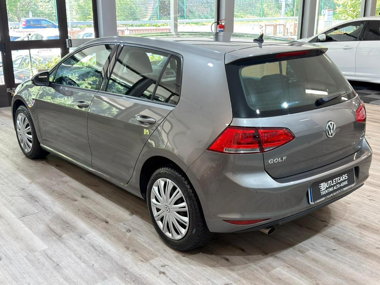 VW GOLF 1.6TDI 110cv COMFORTLINE 1HANDE
