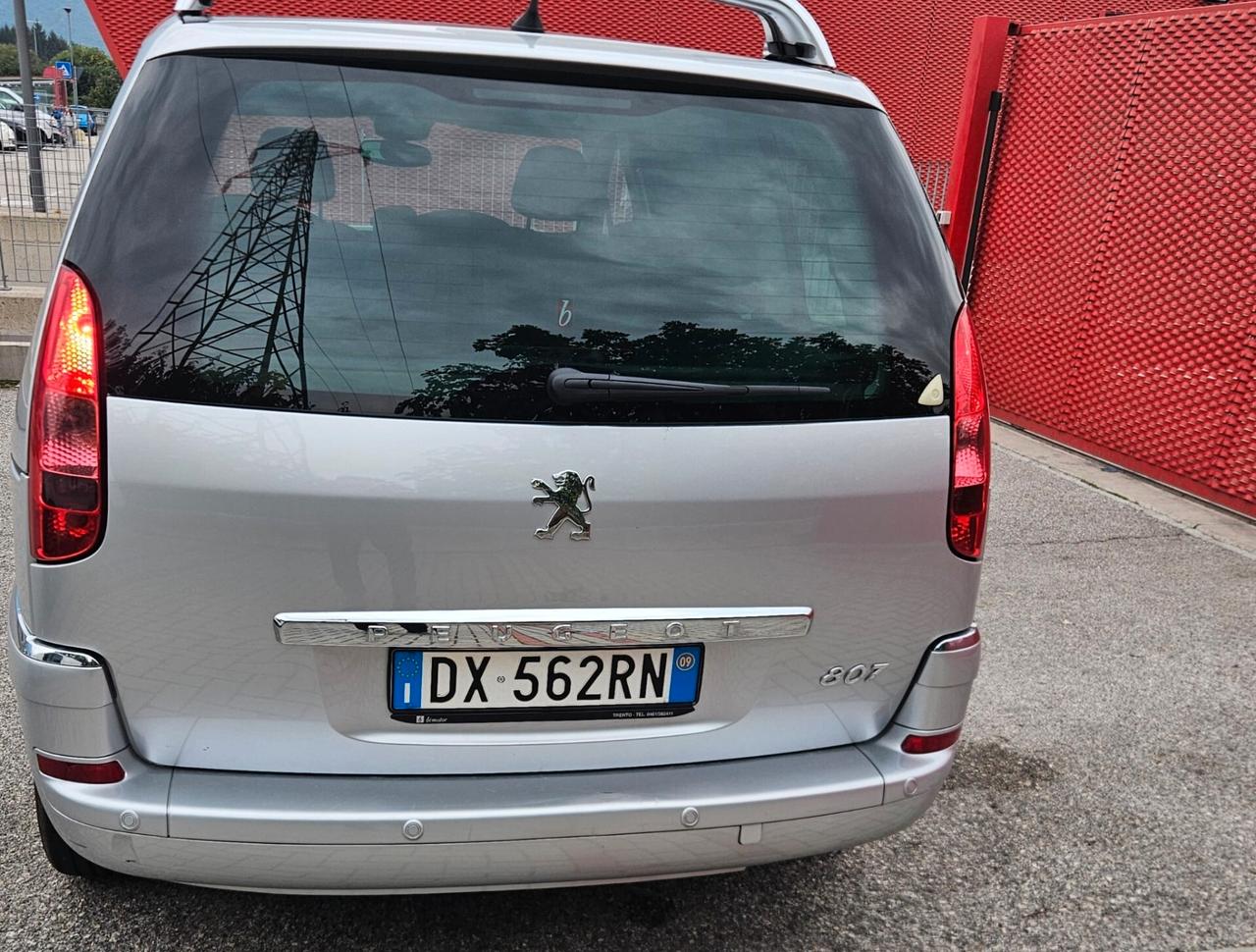 Peugeot 807 2.0 HDi FAP SV