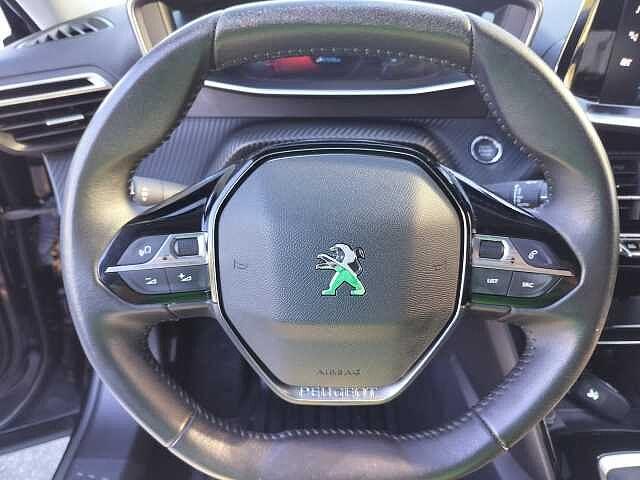 Peugeot 2008 BlueHDi 110 S&S Allure Pack