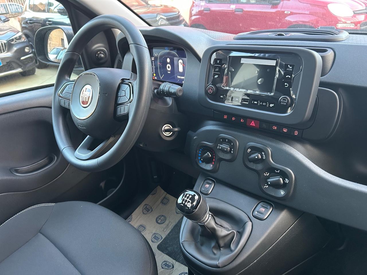 Fiat Panda New 1.0 FireFly S&S Hybrid KM0