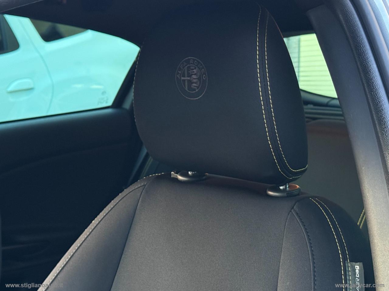 ALFA ROMEO Giulietta 1.6 JTDm 120 CV Carb. Ed