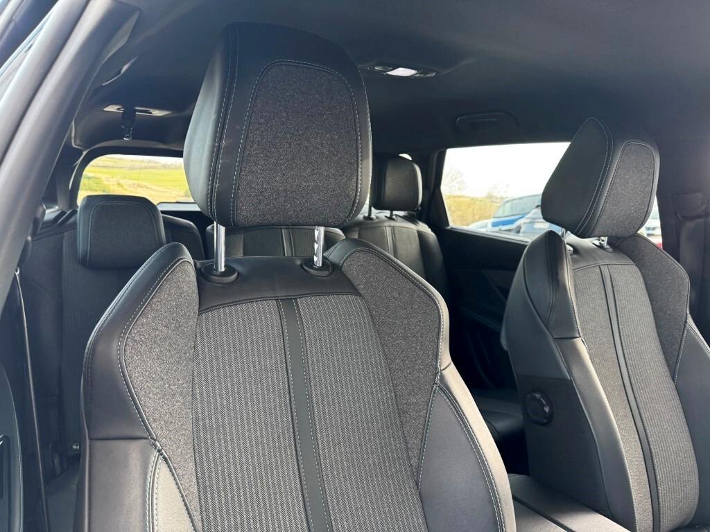 Peugeot 5008 BlueHDi 130 S&S EAT8 Allure Pack