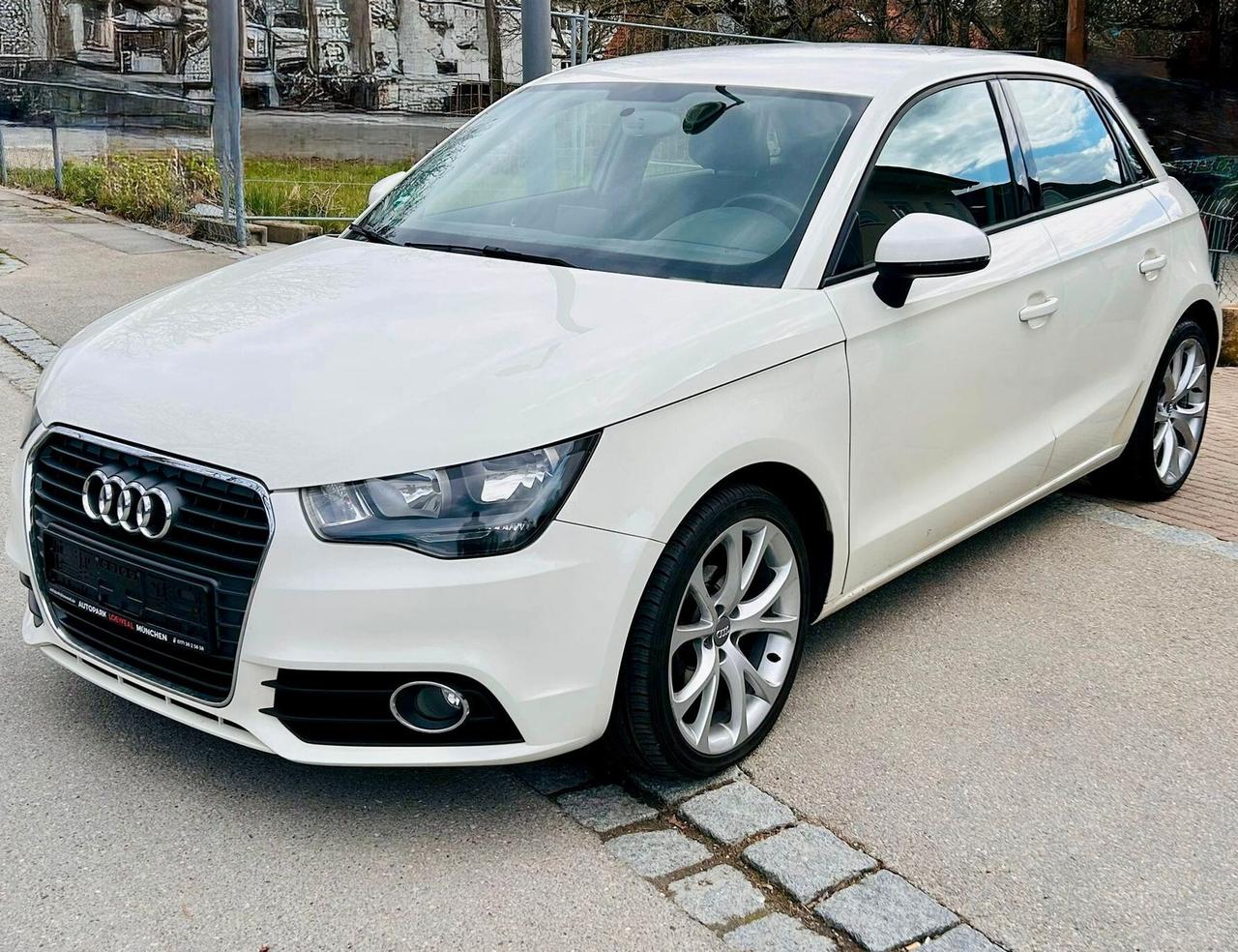 Audi A1 SPB 1.2 TFSI Attraction 5 porte