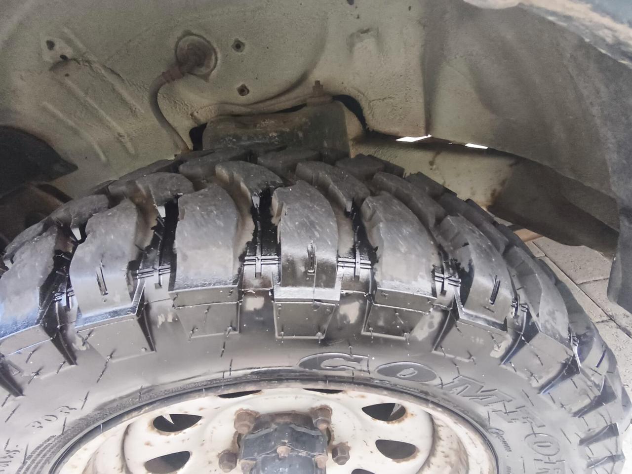 Suzuki Jimny 1.3i 16V cat 4WD JLX