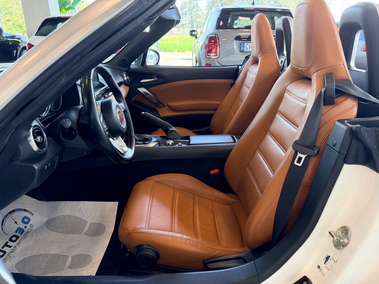 Fiat 124 Spider 1.4 MultiAir AT6 Lusso