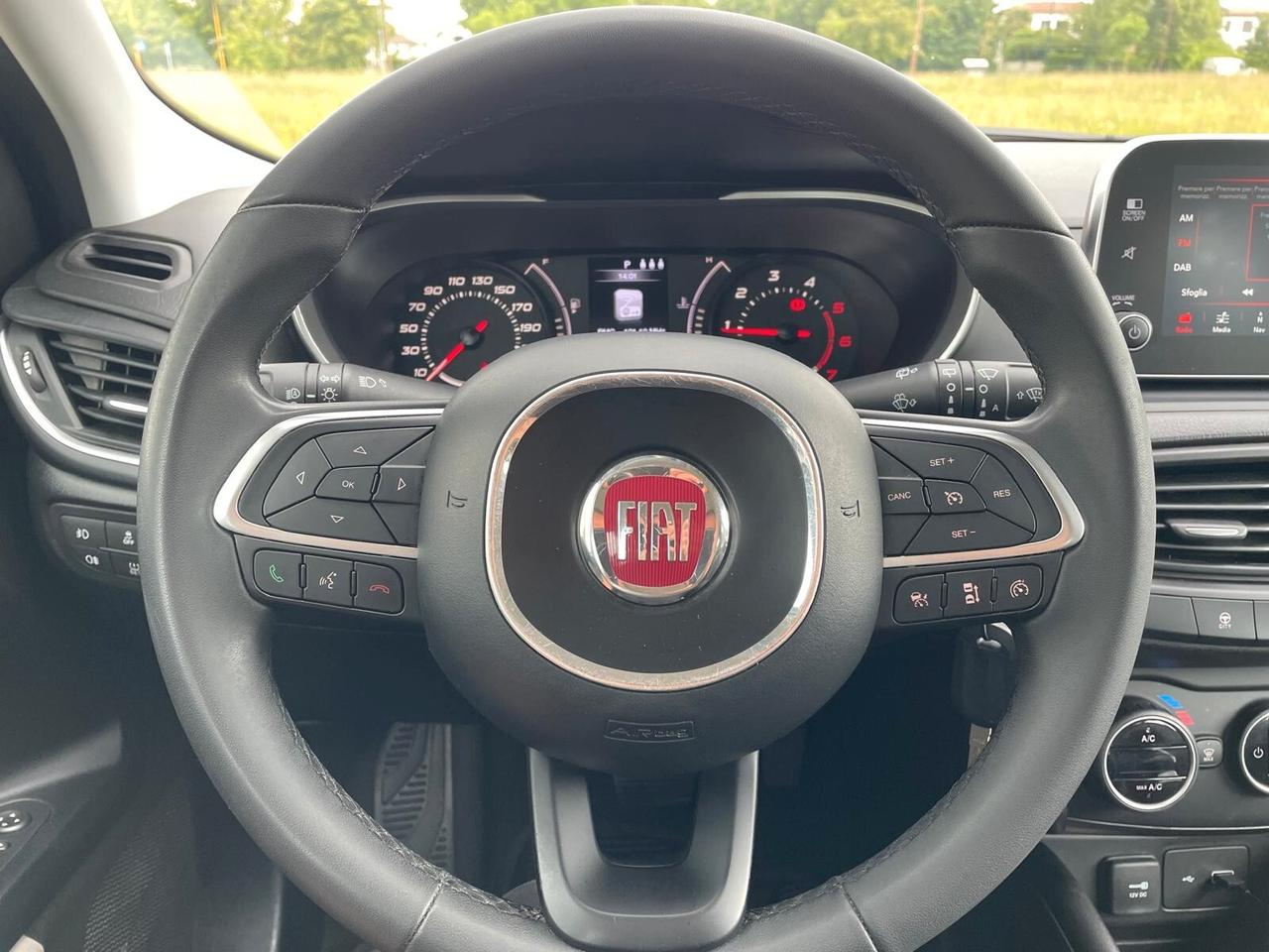 Fiat Tipo 1.6 M.Jet S.W. AUTOMATICA LOUNGE E. 214
