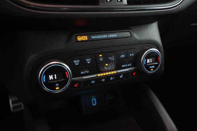 FORD Focus SW 5^serie 1.5 EcoBlue 120 CV automatico 5p. ST