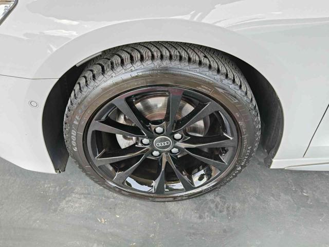 AUDI A3 SPB 35 TFSI mild hybrid S tronic S line edition