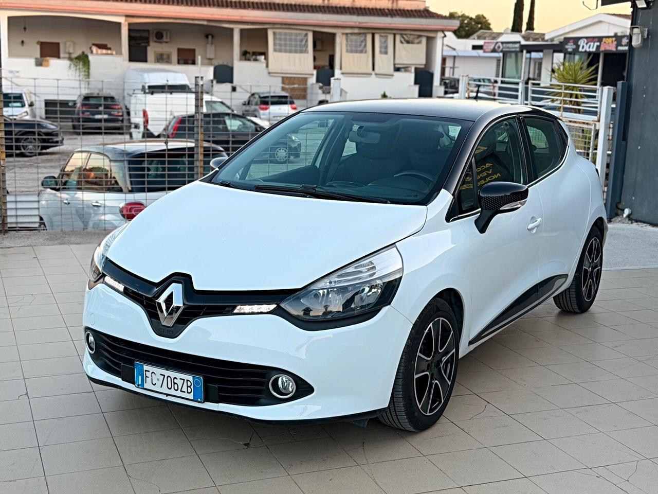 Renault Clio dCi 8V 90 CV EDC Start&Stop 5 porte Energy Duel2