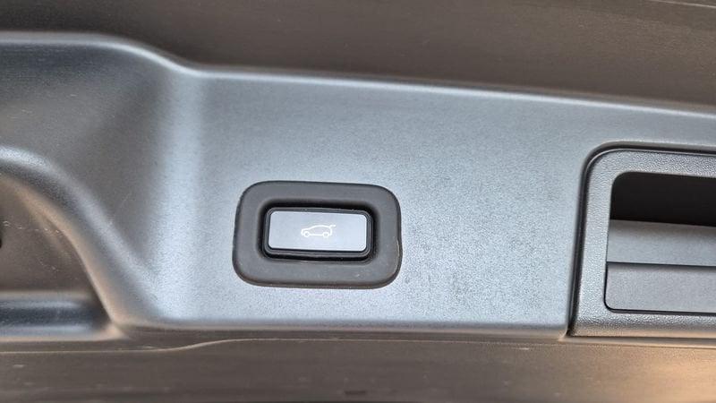 Land Rover Range Rover Evoque 1.5 P300e PHEV S AWD auto