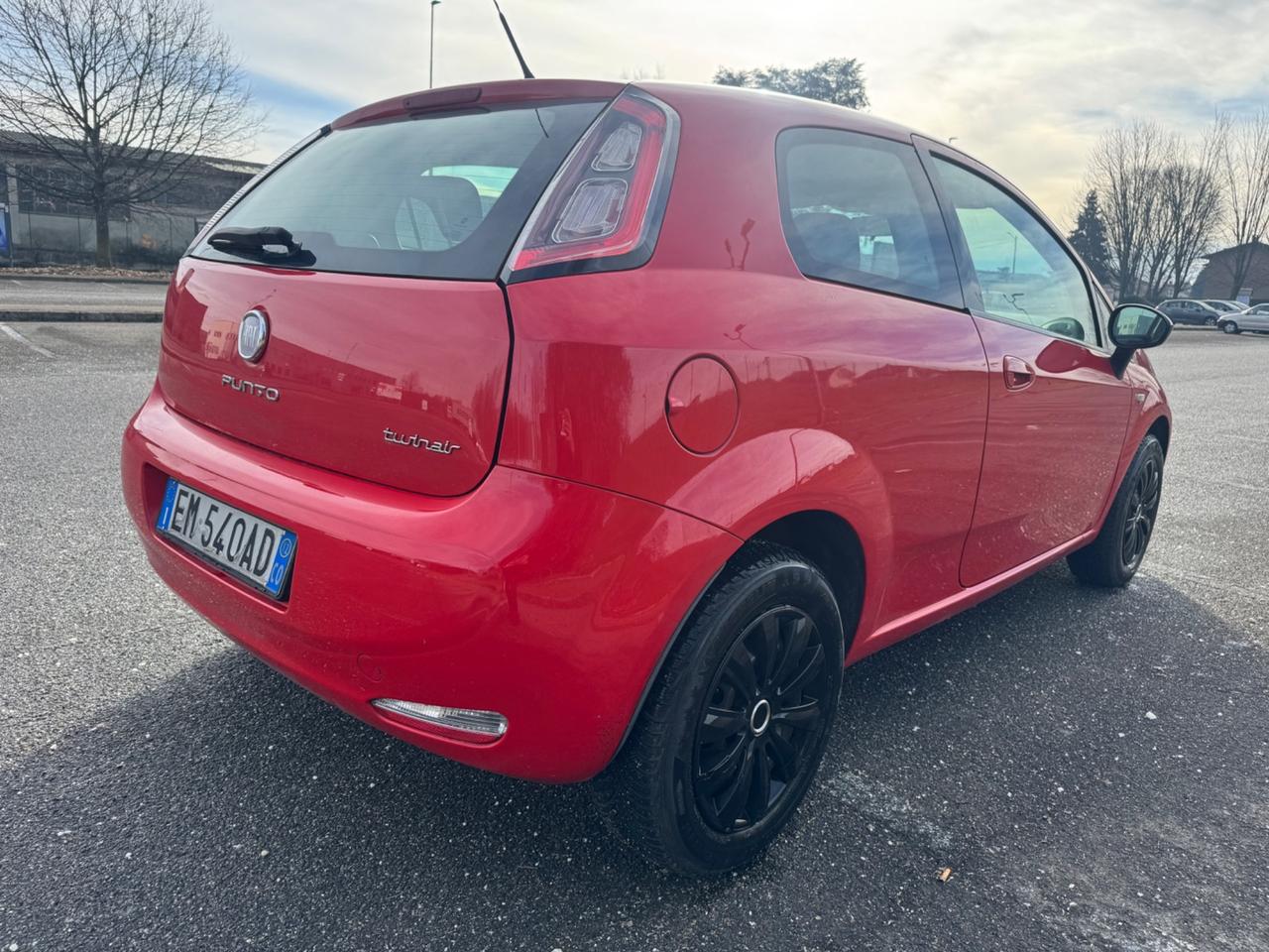 Fiat Punto bicolor idonea ai neopatentati