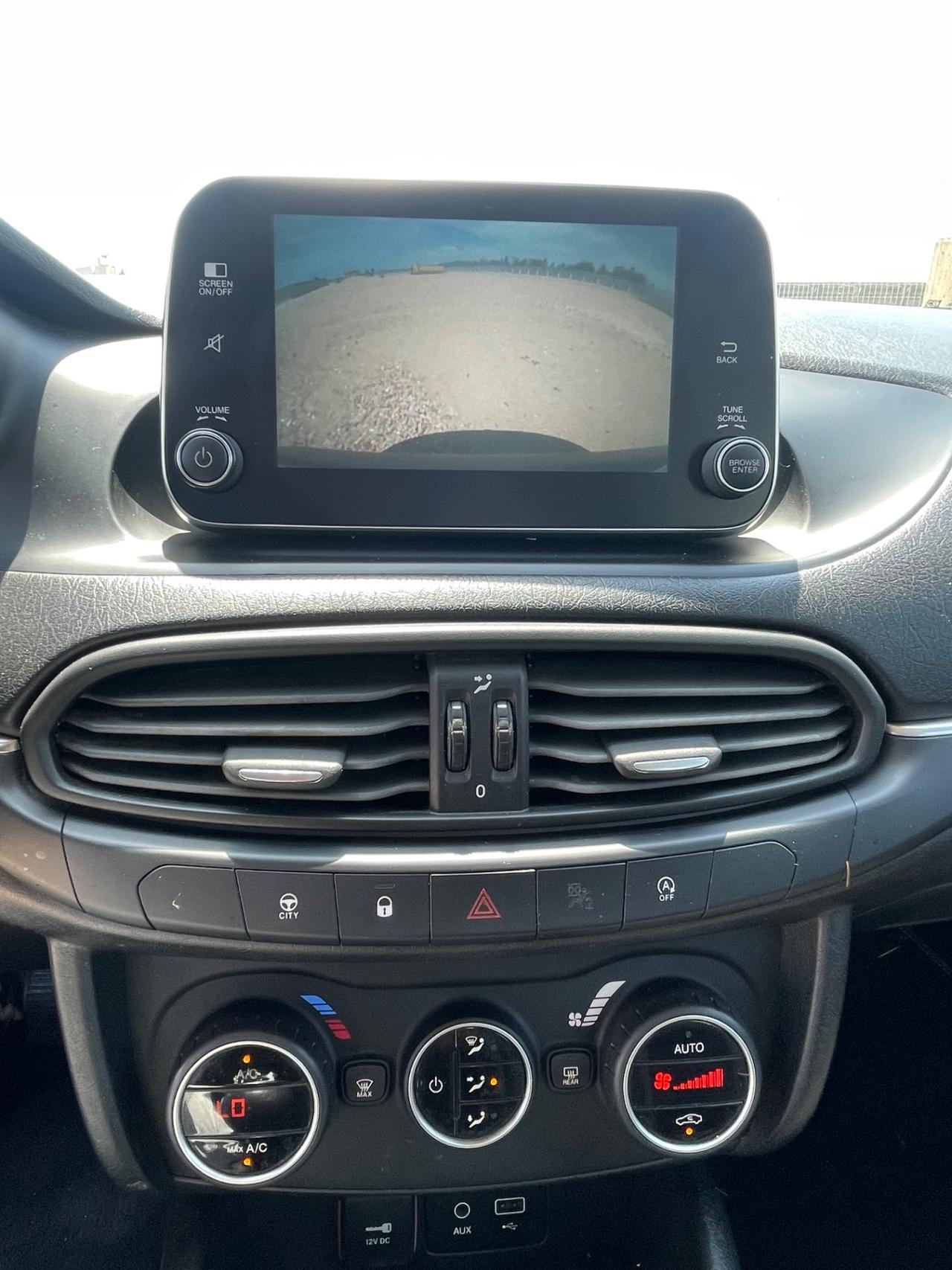 Fiat Tipo 1.6 Mjt S&S 5 porte Lounge SUPER PREZZO