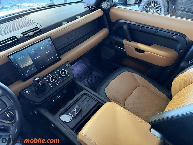 Land Rover Defender 130 3.0D I6 300 CV AWD Auto X - 8 posti lis. 136k