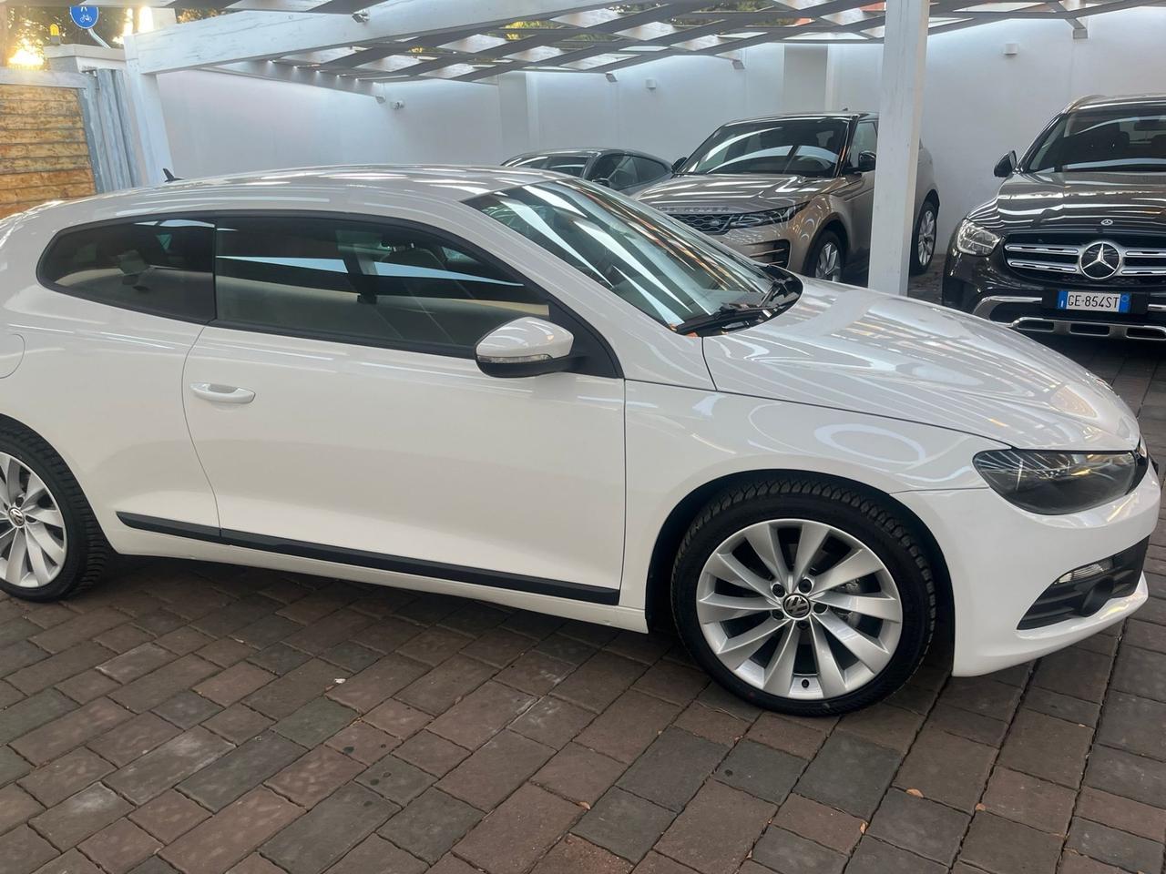 Volkswagen Scirocco 2.0 TDI 140CV DPF