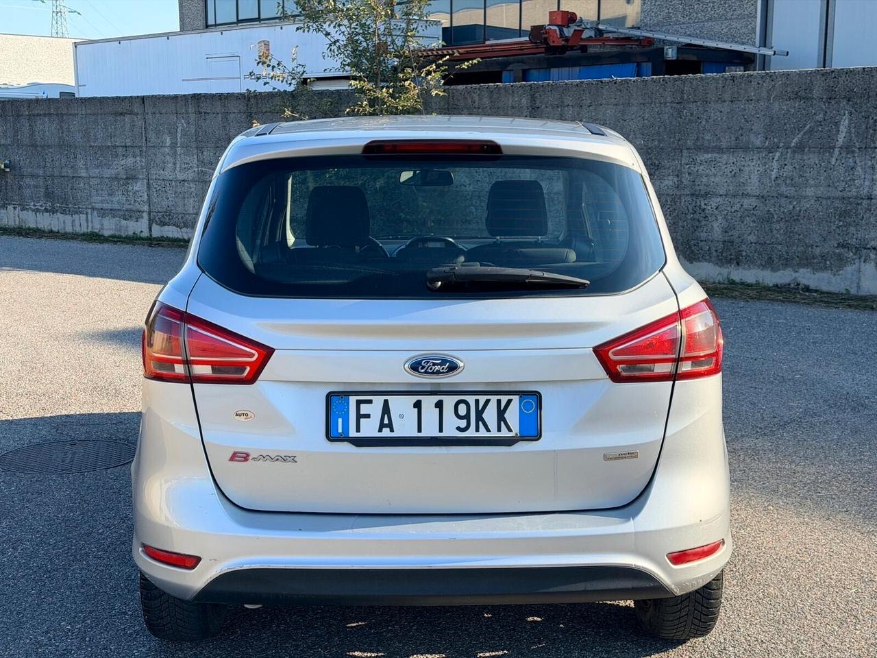 Ford B-Max 1.5 TDCi 75 CV Business Titanium