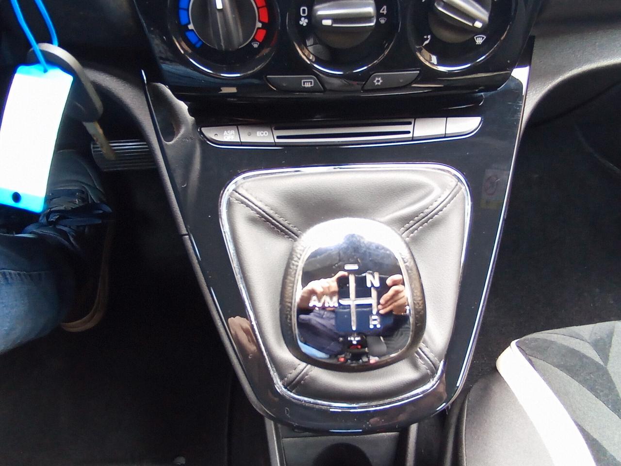 Lancia Ypsilon 0.9 TwinAir Platinum