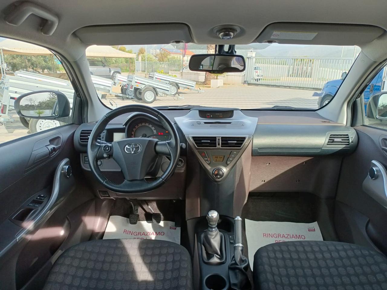 Toyota iQ Turbodiesel 1.4 90 cv 6 marce 4 POSTI