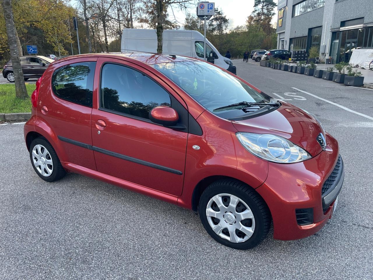 Peugeot 107 1.0 68CV 5p.*Neopatentati*Solo 58000Km*