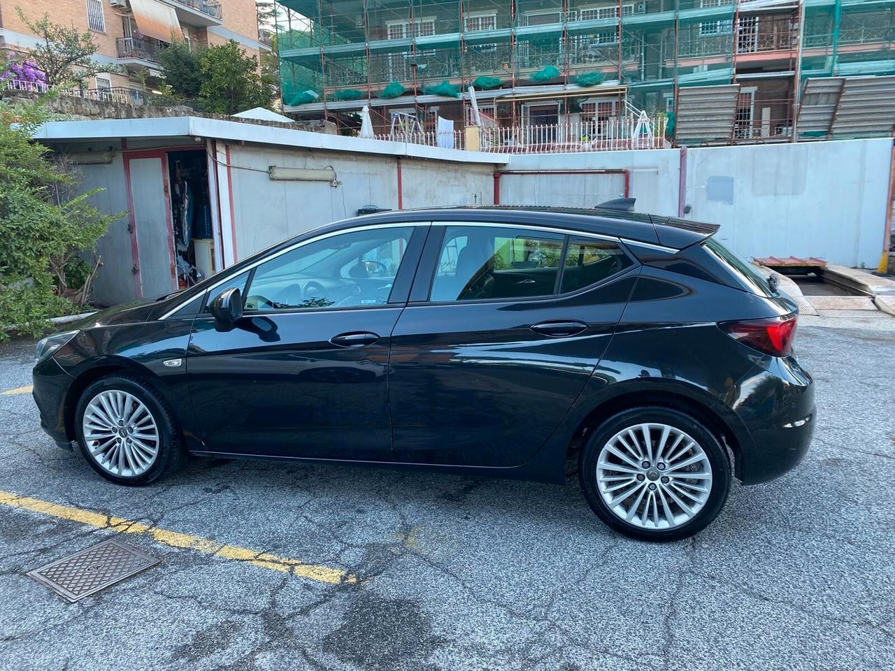 Opel Astra 1.6 CDTi 5 porte