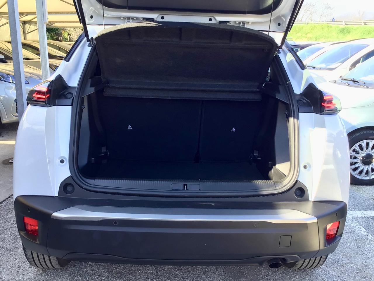 Peugeot 2008 PureTech 100 S&S Allure