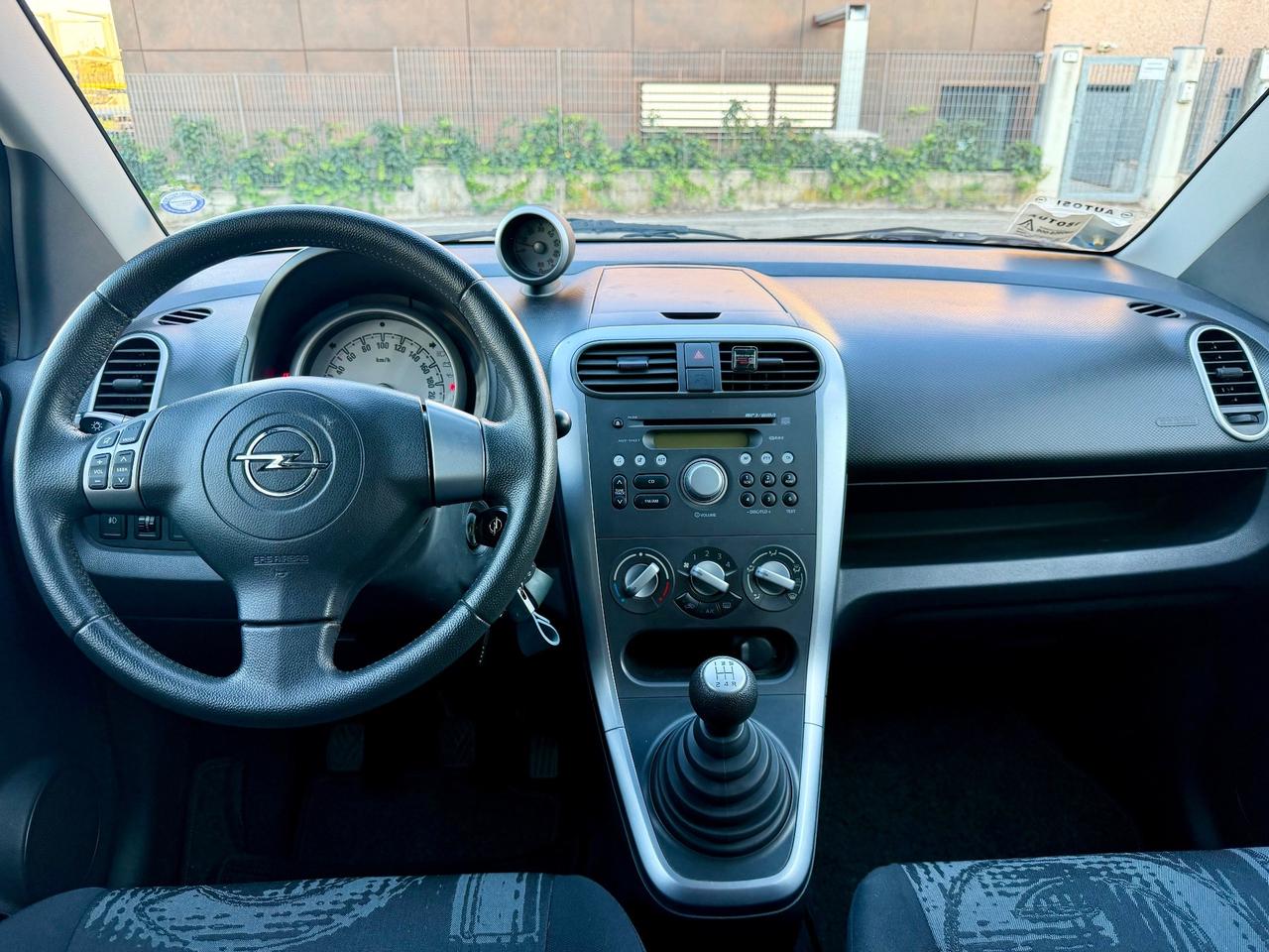 Opel Agila 1.2benz 94cv 2013 68.000km perfetta