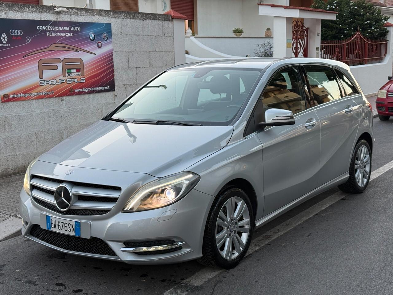 MercedesBenz B 200 CDI Premium NAVI CAMERA - 2014