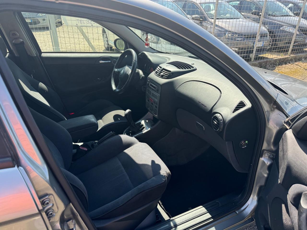 Alfa Romeo 147 1.6 16V TS 5 porte Exclusive GPL