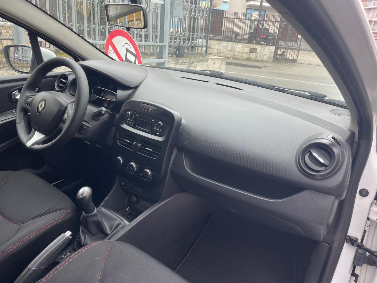 Renault Clio 1.5 dCi 8V 75CV Start&Stop 5 porte Duel