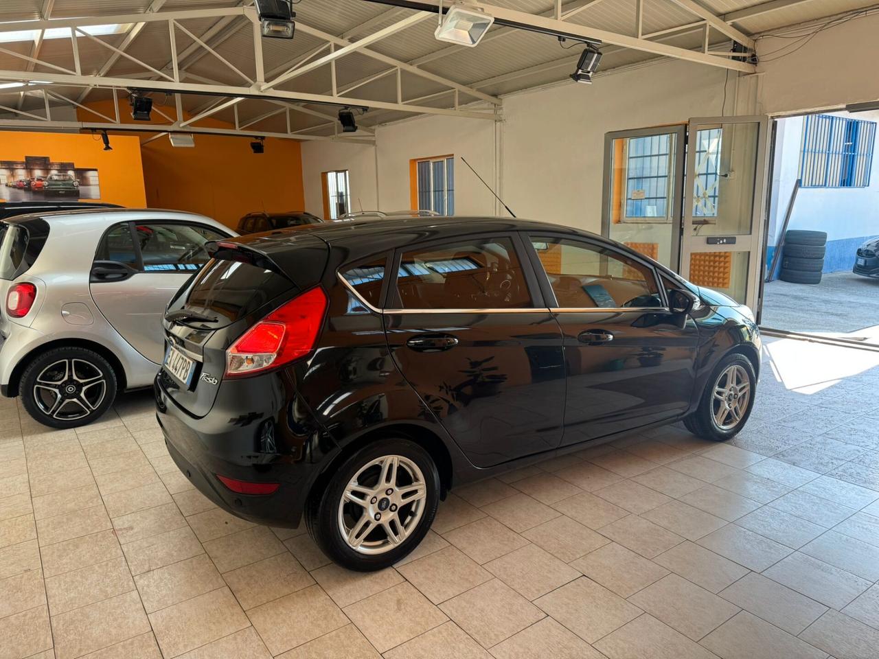 Ford Fiesta 1.5 TDCi 75CV 5 porte Titanium