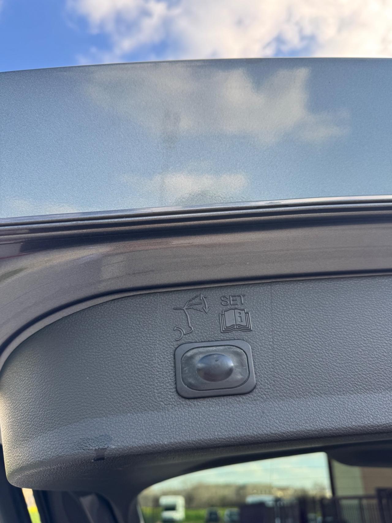 Ford Kuga 2.0 TDCI 140 CV 4WD Powershift Titanium