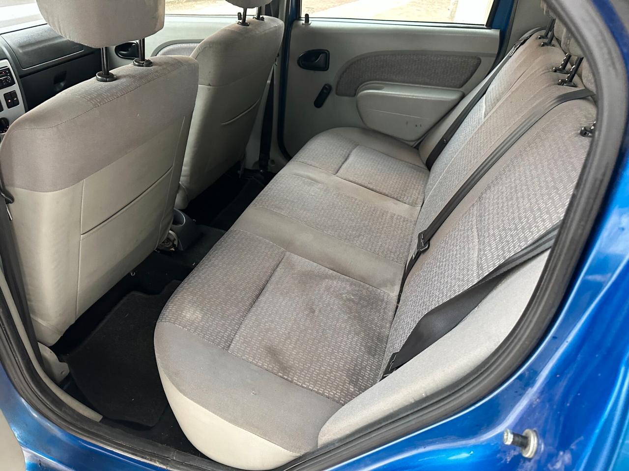 Dacia Logan 1.5 dCi (12 RATE)
