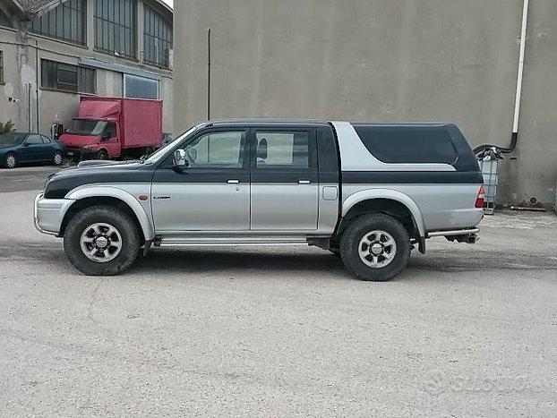 Mitsubishi L200 2.5 TDI 4WD 100CV G.Traino