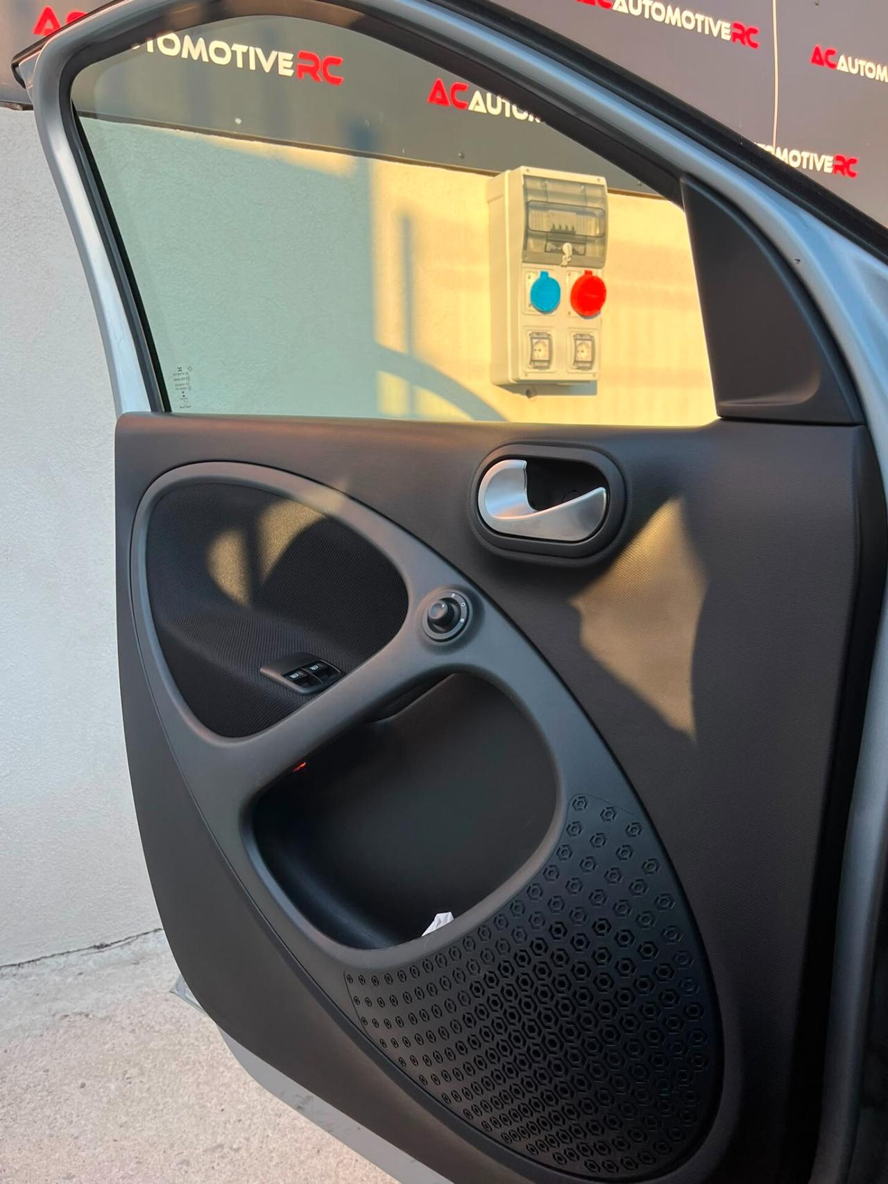 Smart ForFour 70 1.0 twinamic Superpassion