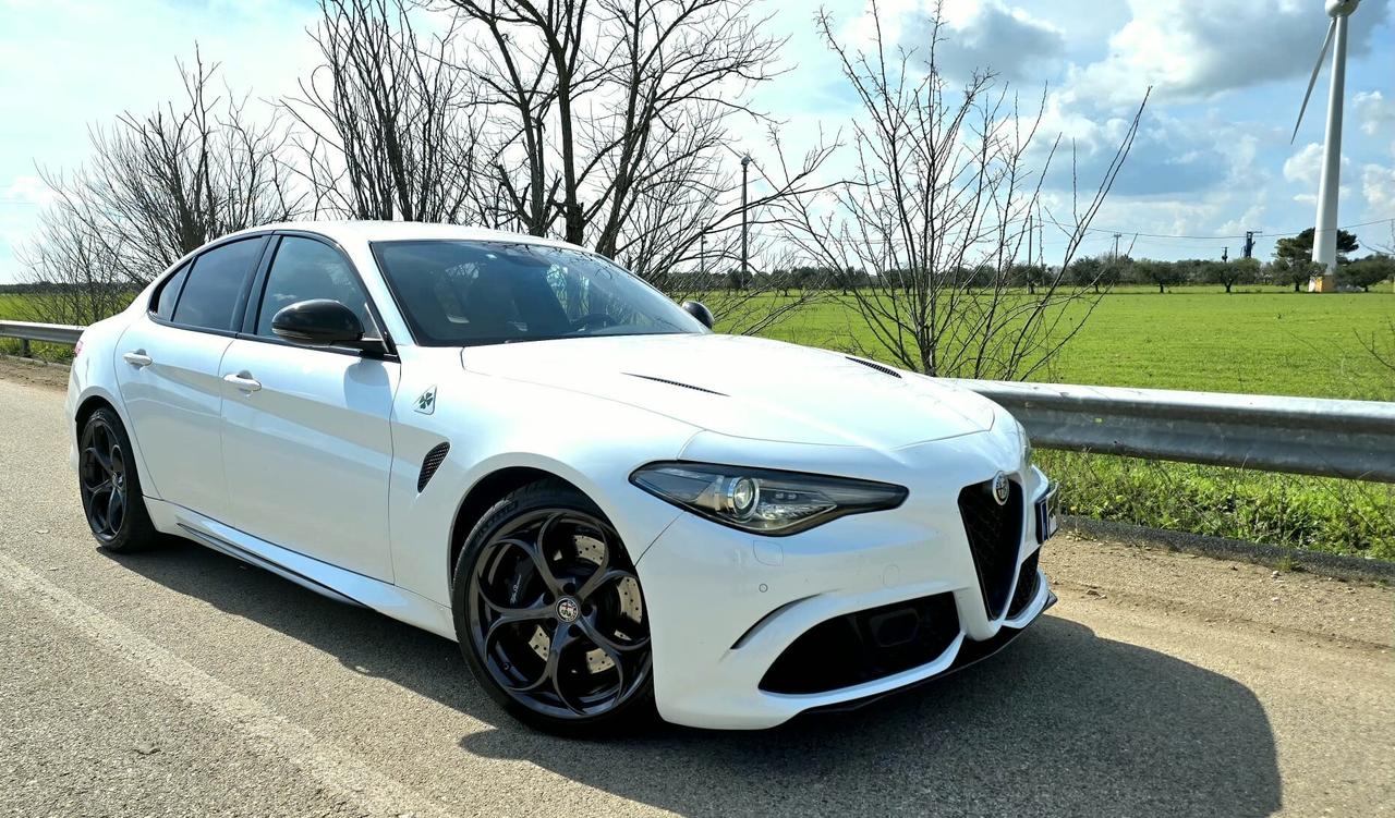 ALFA GIULIA QUADRIFOGLIO 510cv UNICA!!