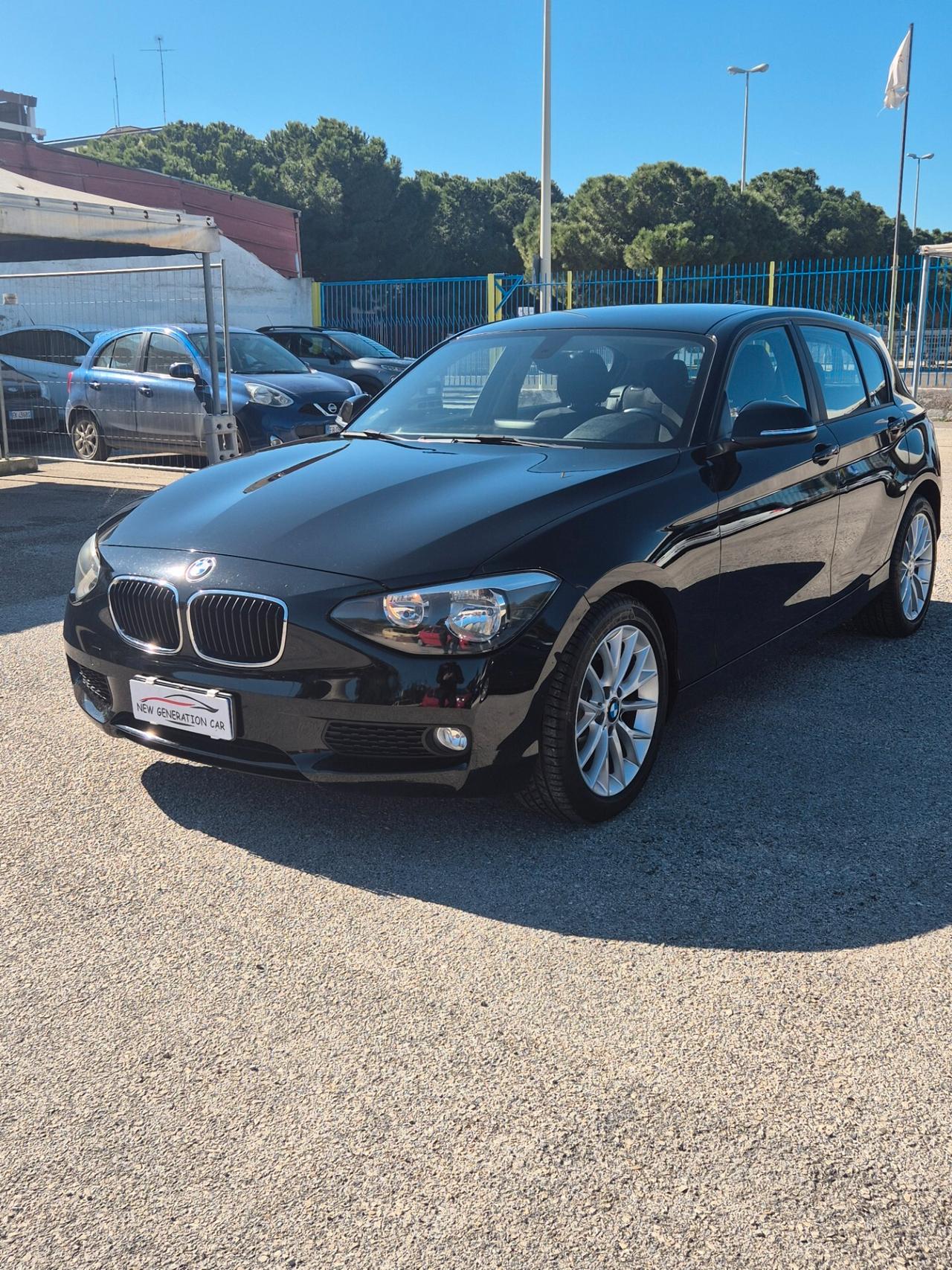 Bmw 116 116d 5p. Urban