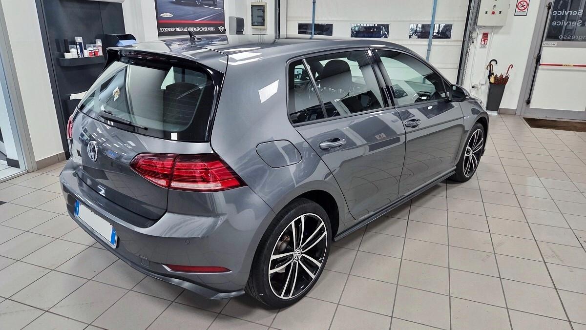 Volkswagen Golf GTE 1.4 TSI Plug-In Hybrid