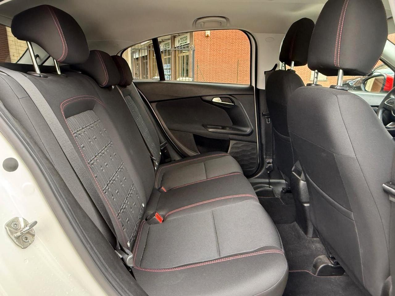 Fiat Tipo 1.0 5 porte Cross