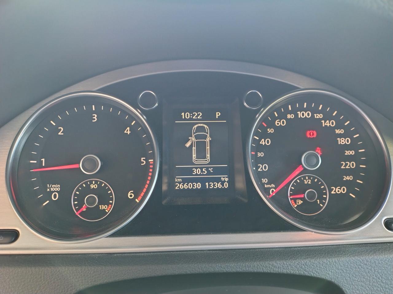 Volkswagen Passat 2.0 TDI DSG Highline BlueM. Tech.
