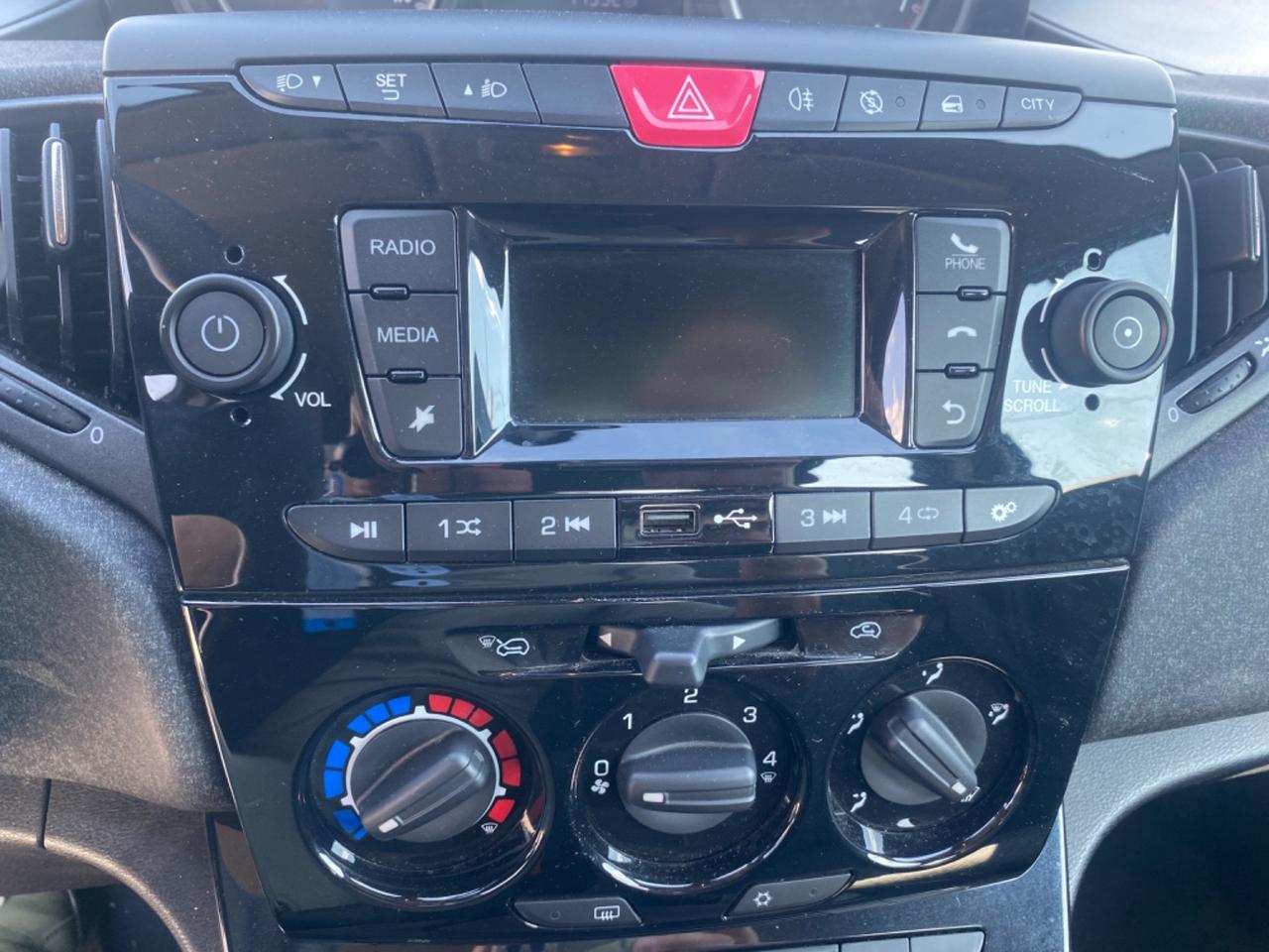 Lancia Ypsilon 1.0 FireFly 5 porte S&S Hybrid Gold