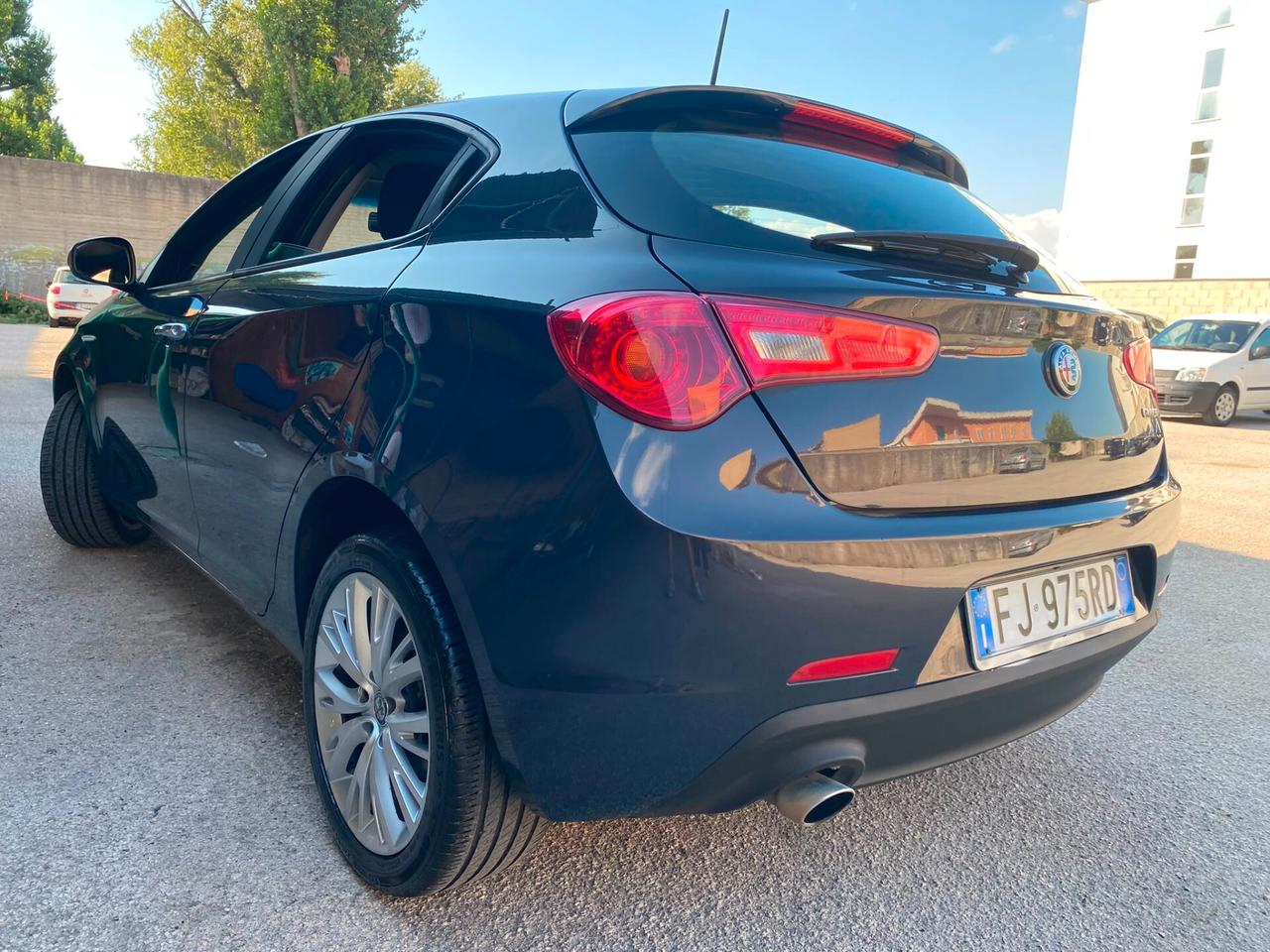 Alfa Romeo Giulietta 1.6 JTDm 120 CV full 2017