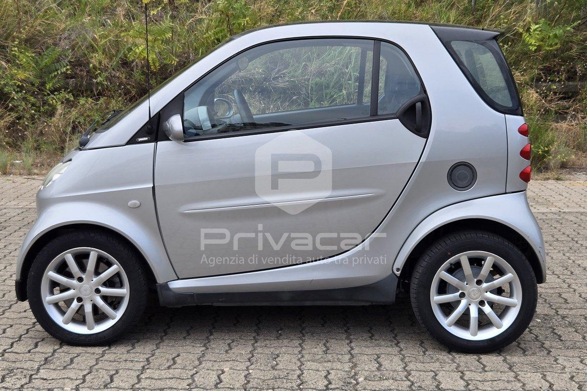 SMART fortwo 700 coupé passion (45 kW)